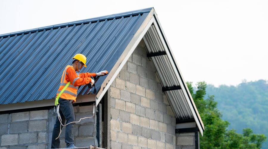 Professional residential roofers in South Wayne, WI